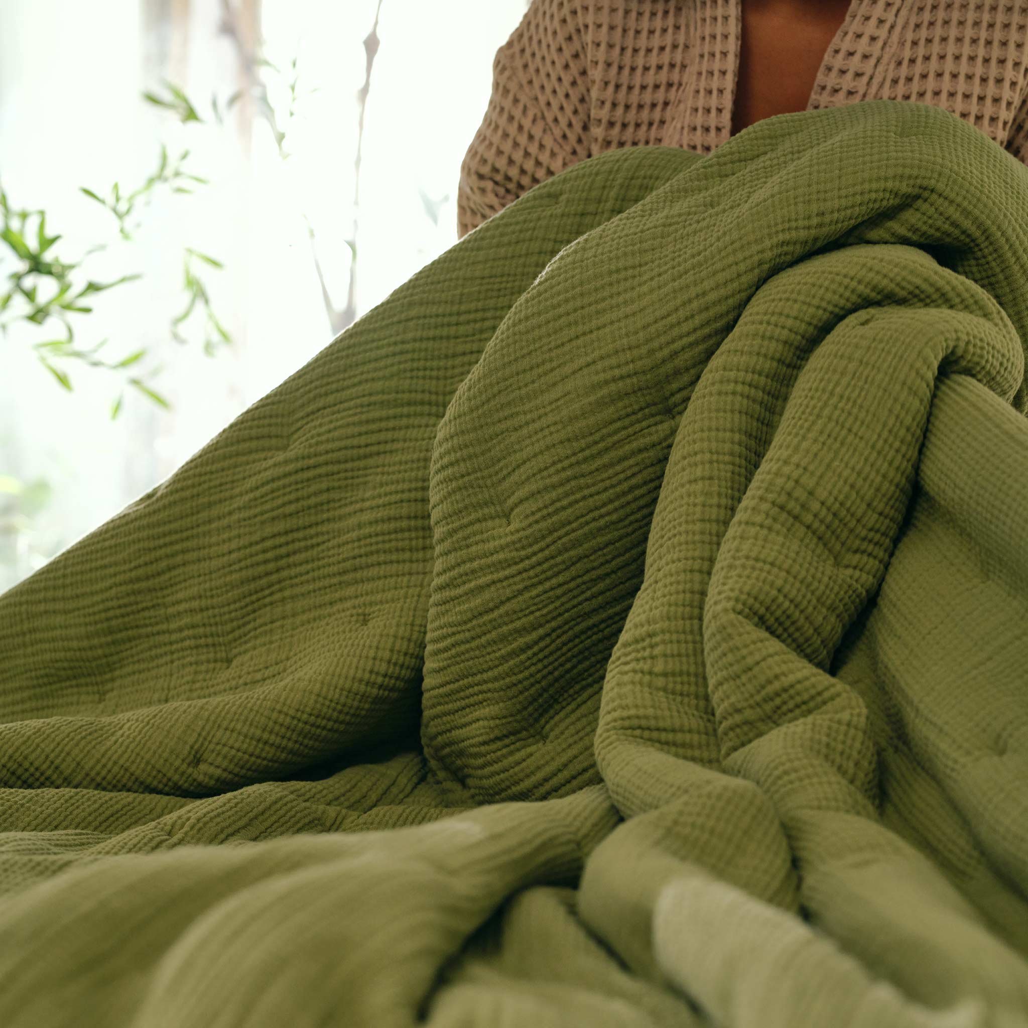 Breezeweave Reversible Cotton Comforter - Image 25