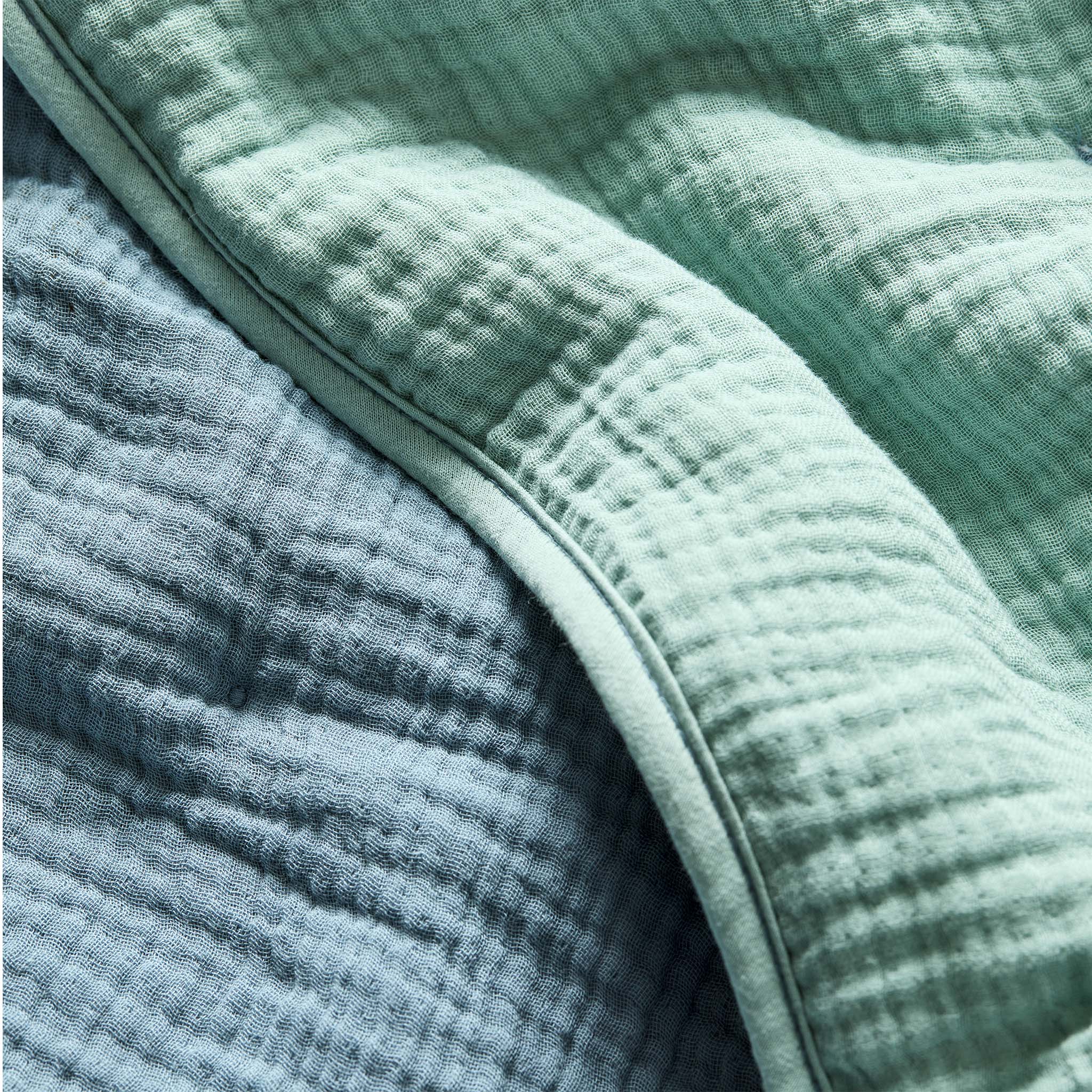 Breezeweave Reversible Cotton Sham Set - Image 3