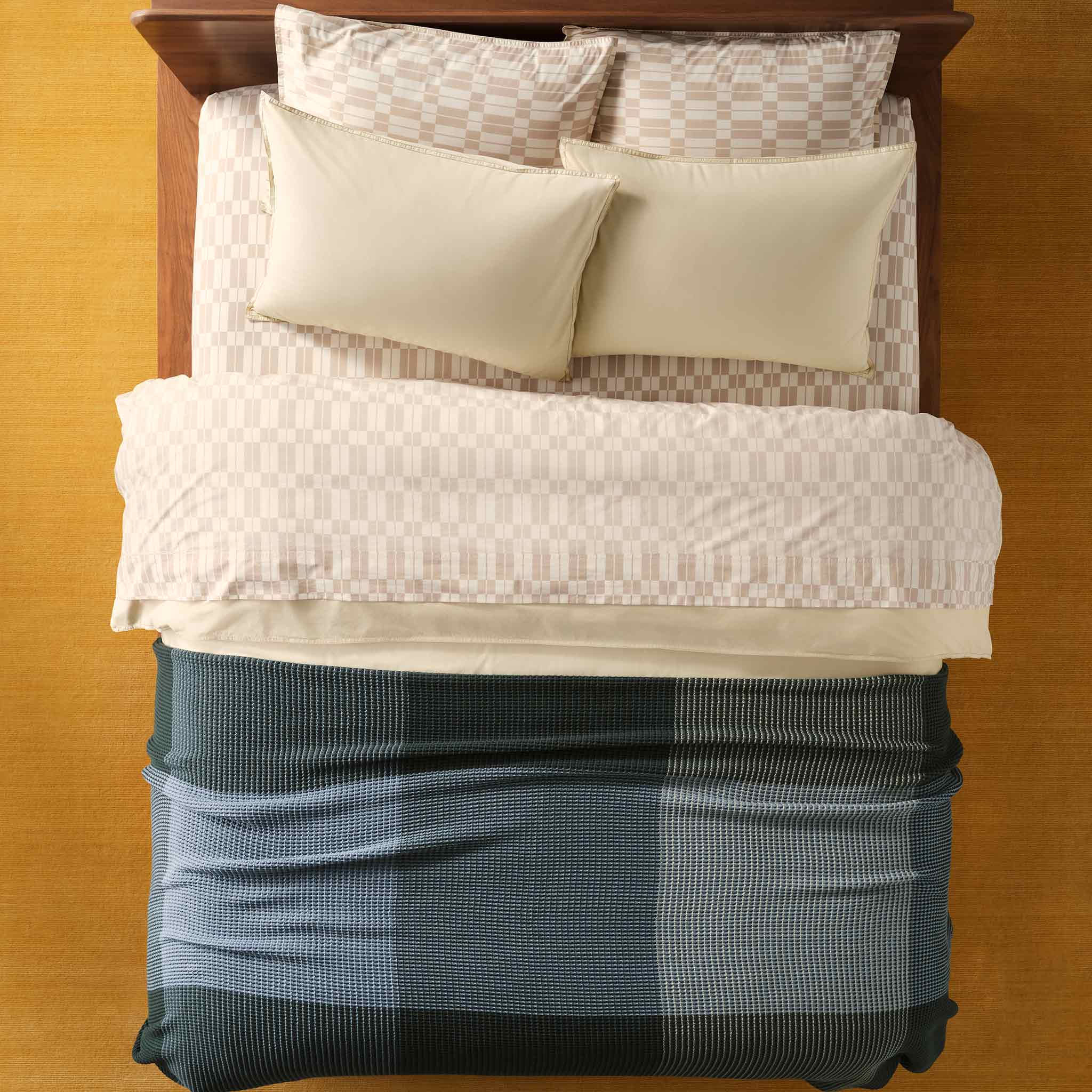 Dreamweave Waffle Bed Blanket - Image 63