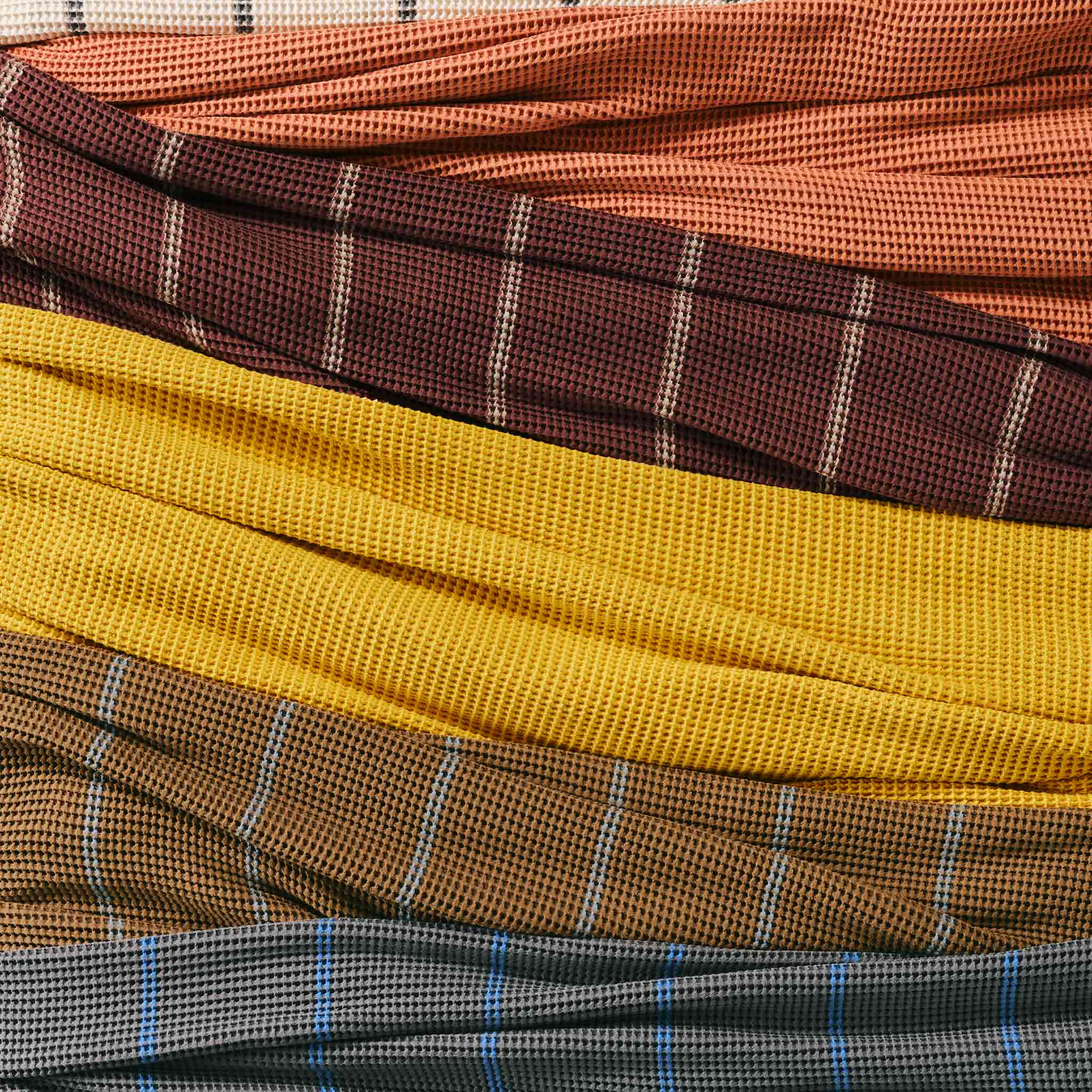 Dreamweave Waffle Bed Blanket - Image 71