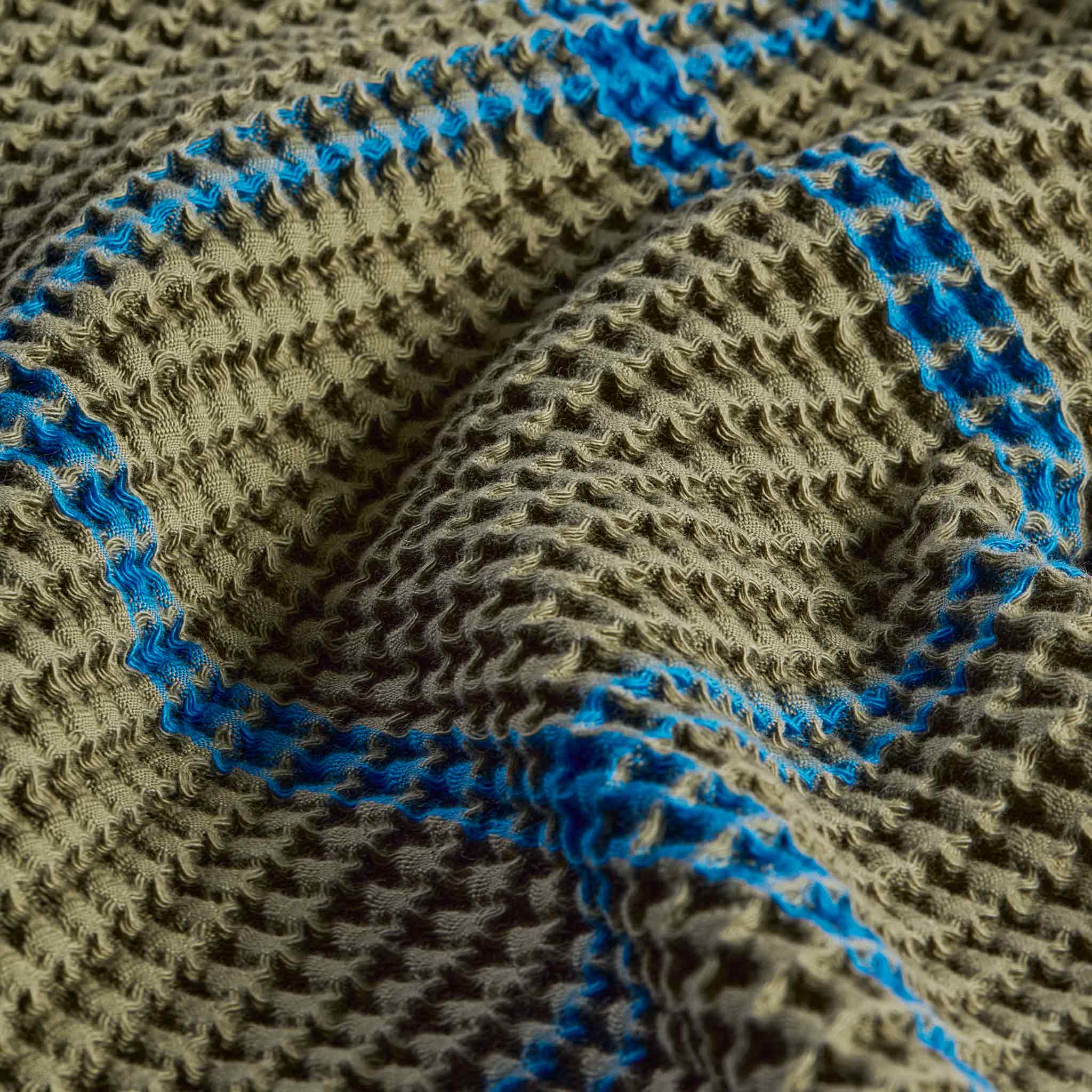 Dreamweave Waffle Throw Blanket - Last Call - Image 35