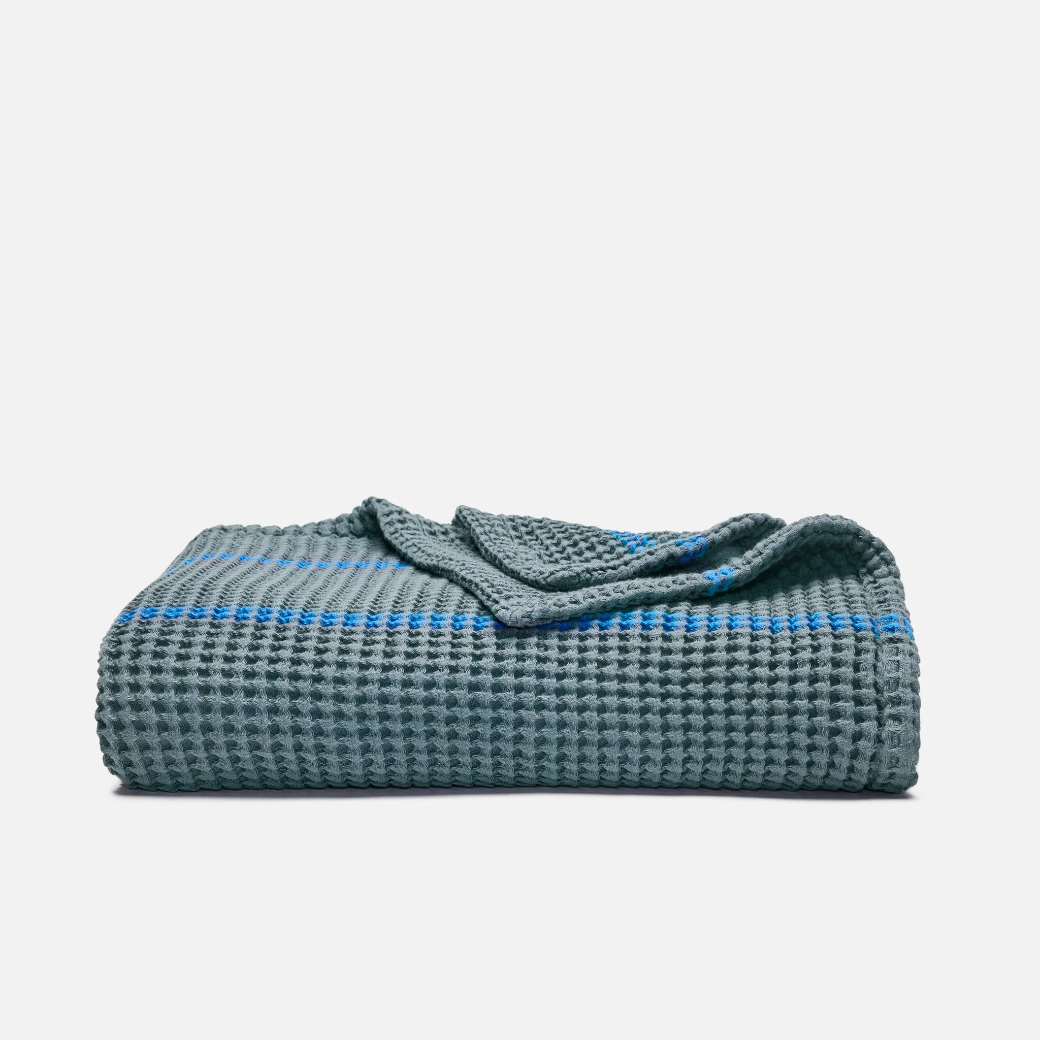 Dreamweave Waffle Throw Blanket - Last Call - Image 46