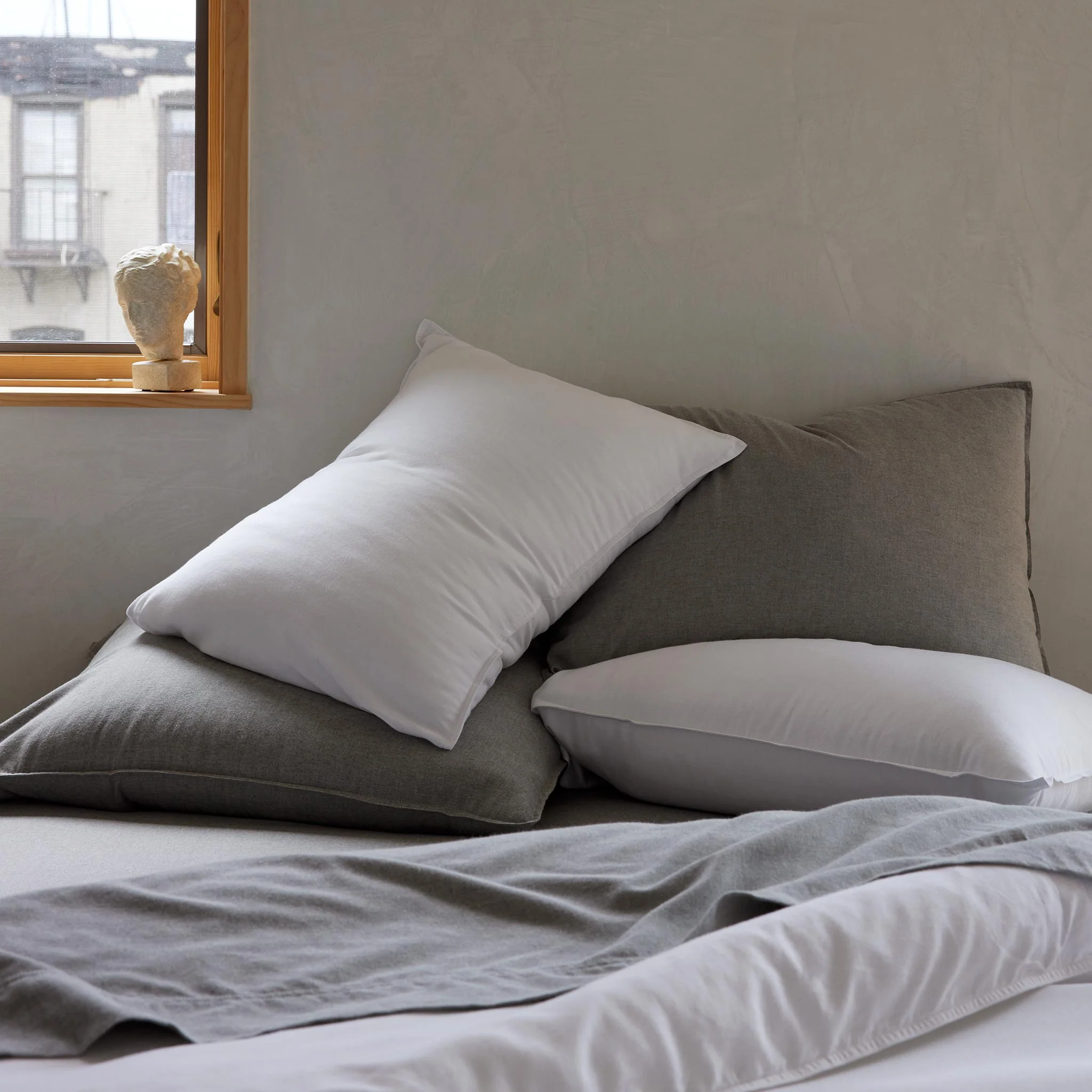 Heathered Cashmere Pillowcase Set - Image 33