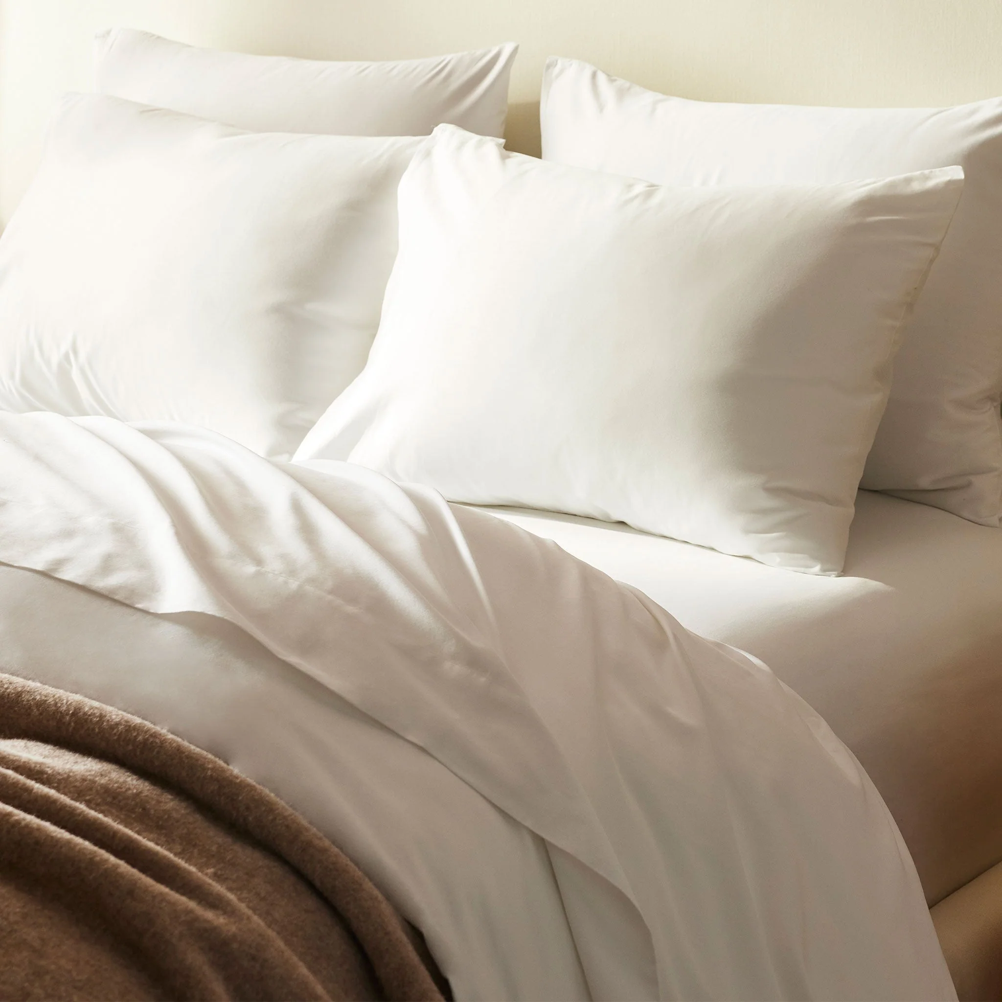 Luxe Sateen Fitted Sheet - Image 32