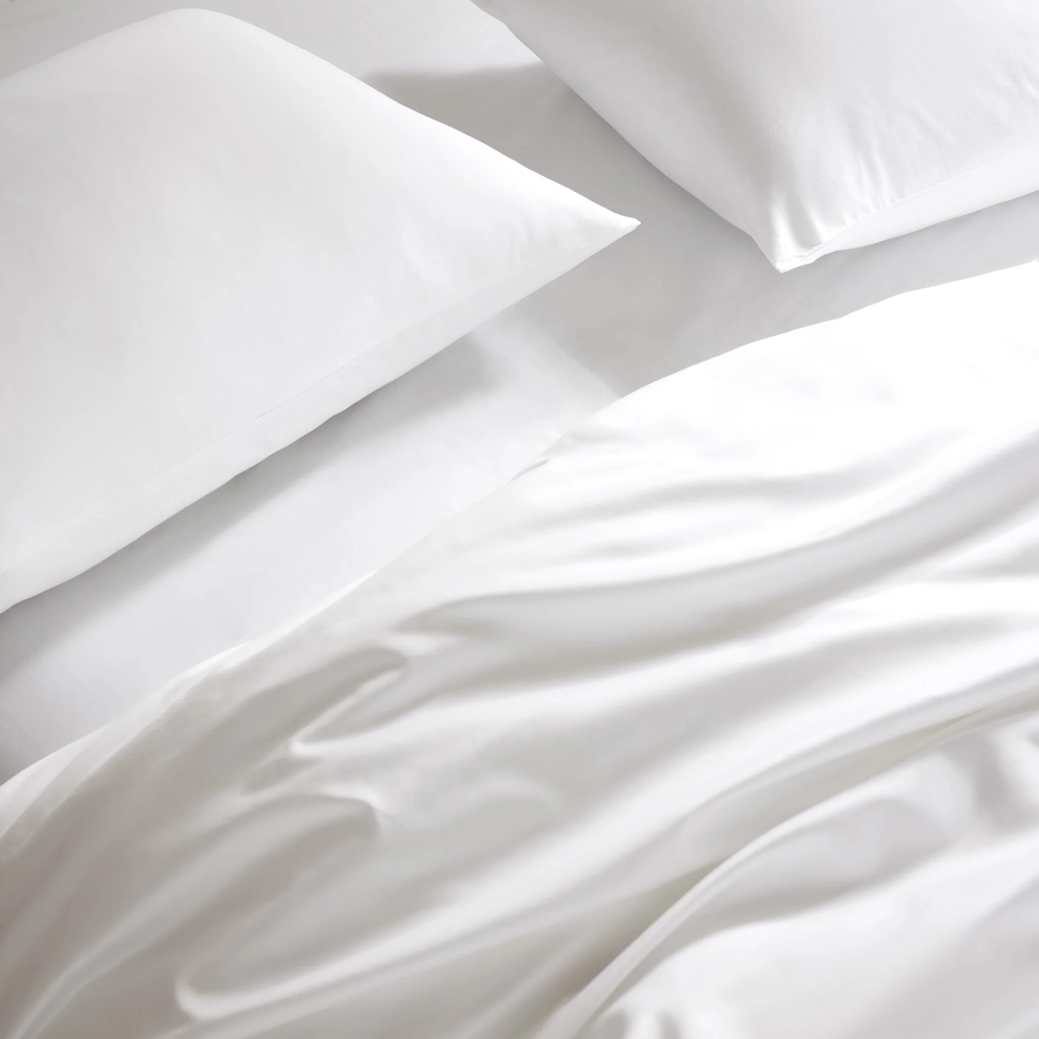 Luxe Sateen Flat Sheet - Image 17