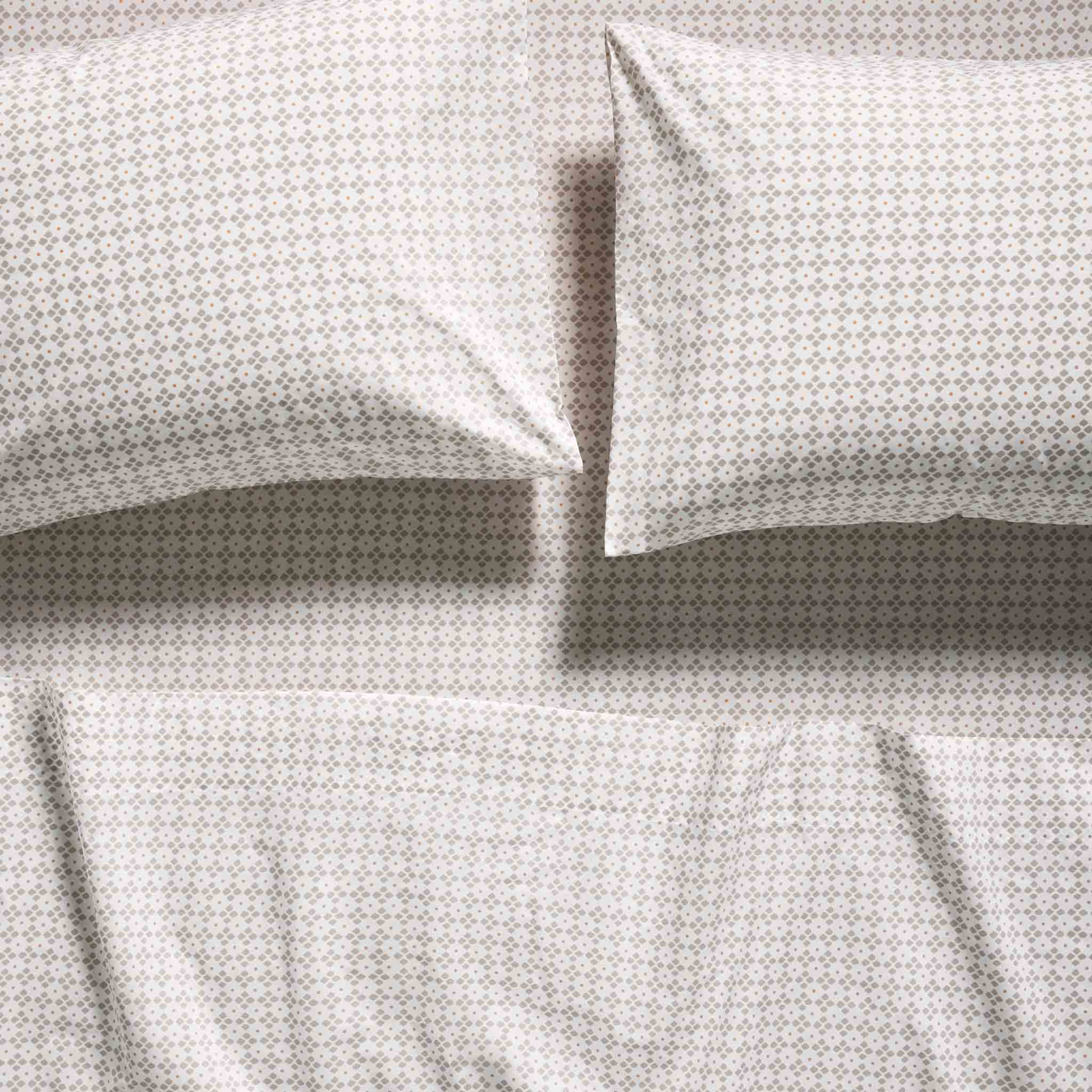 Luxe Sateen Pillowcase Set - Last Call - Image 6