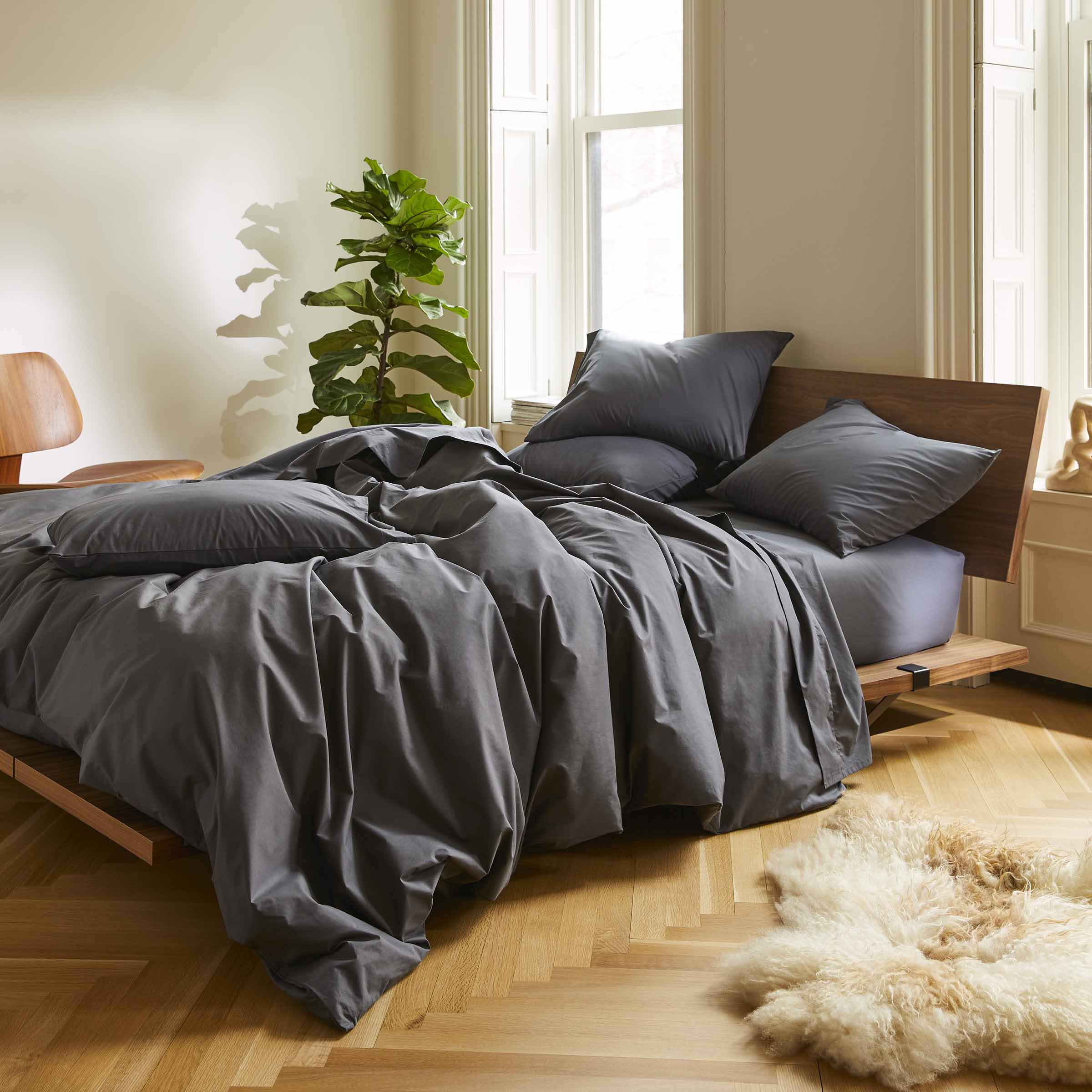 Luxe Sateen Split King Sheet Set - Image 18