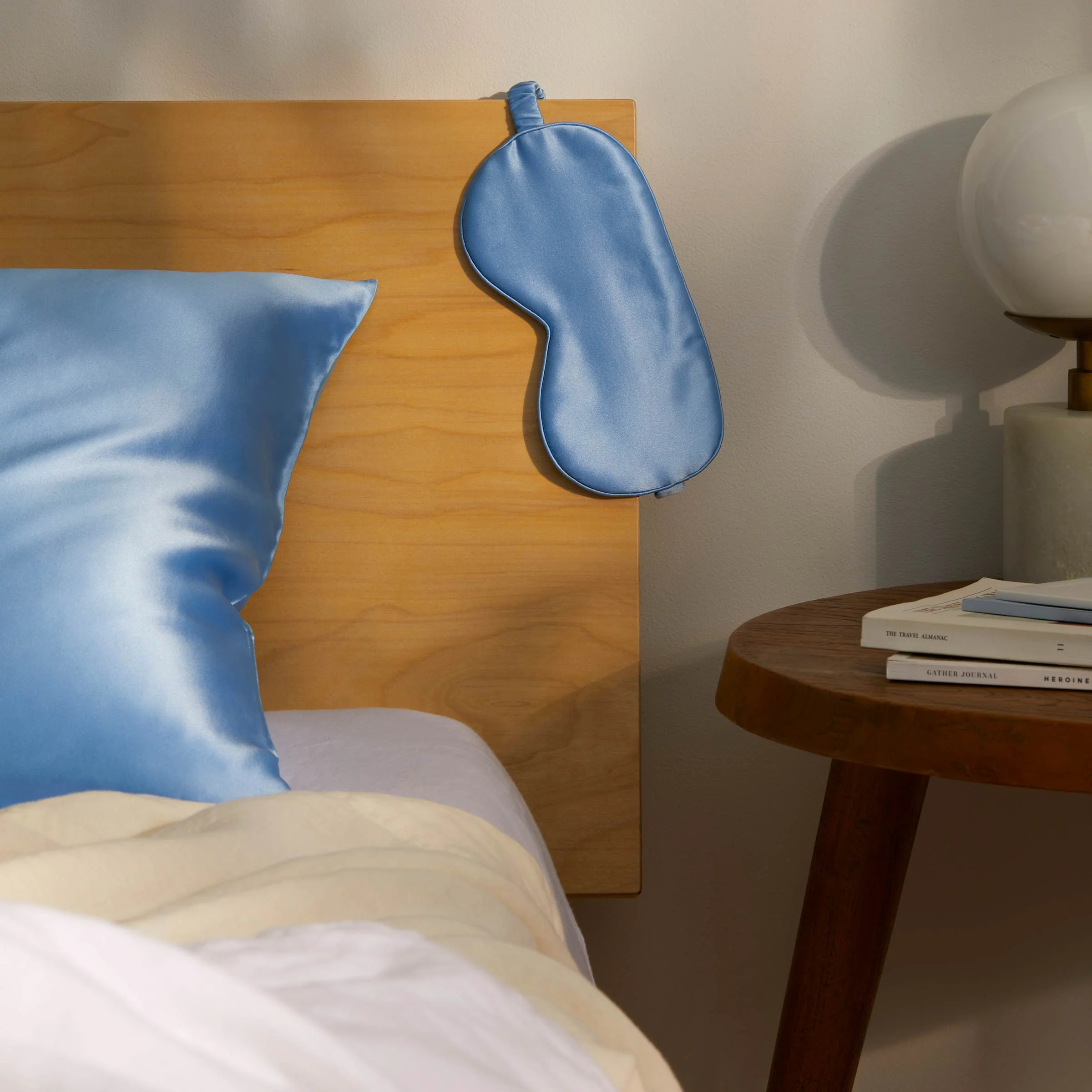 Rewards Silk Eyemask - Image 26
