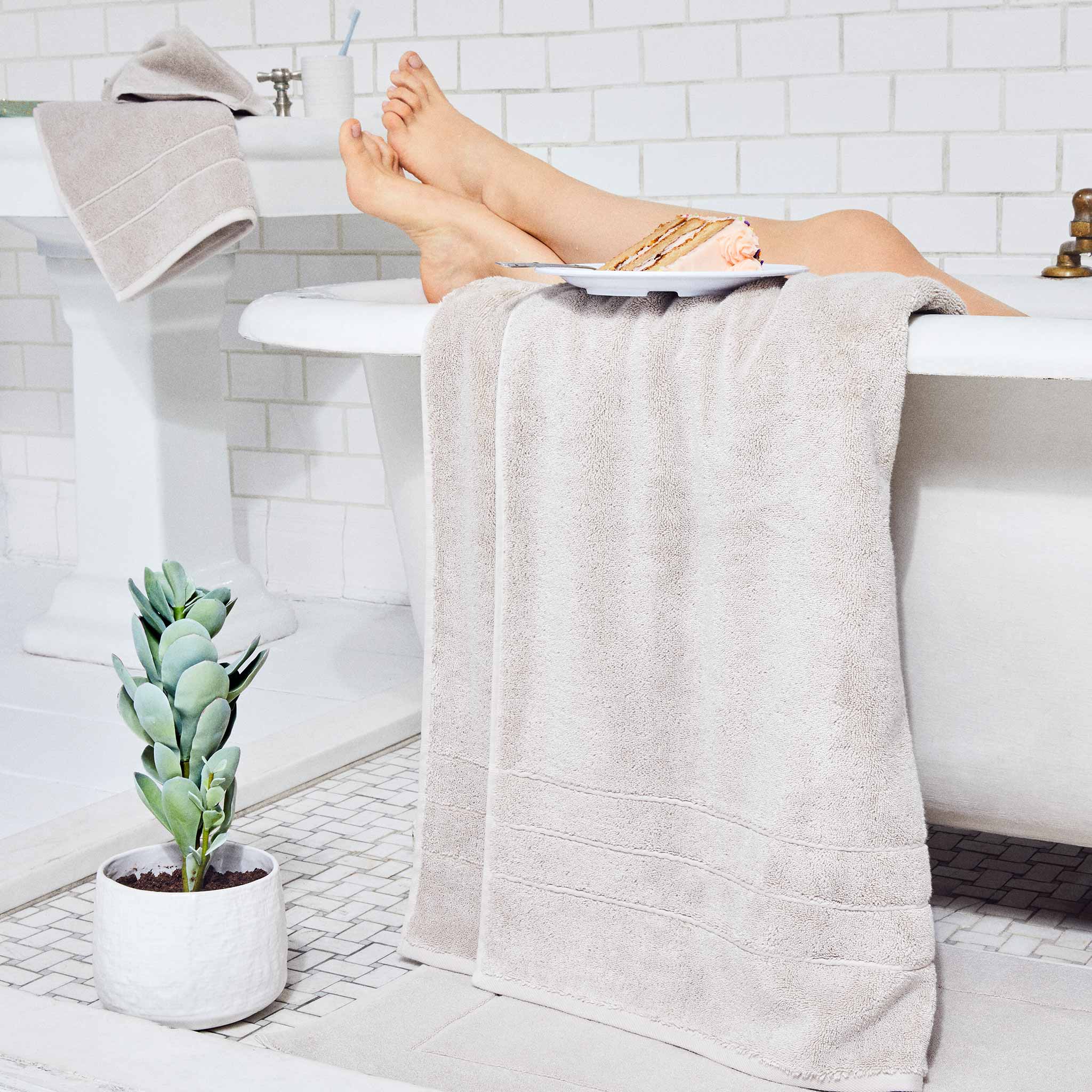 Rewards Super-Plush Hand Towels Set of 2 - Image 10