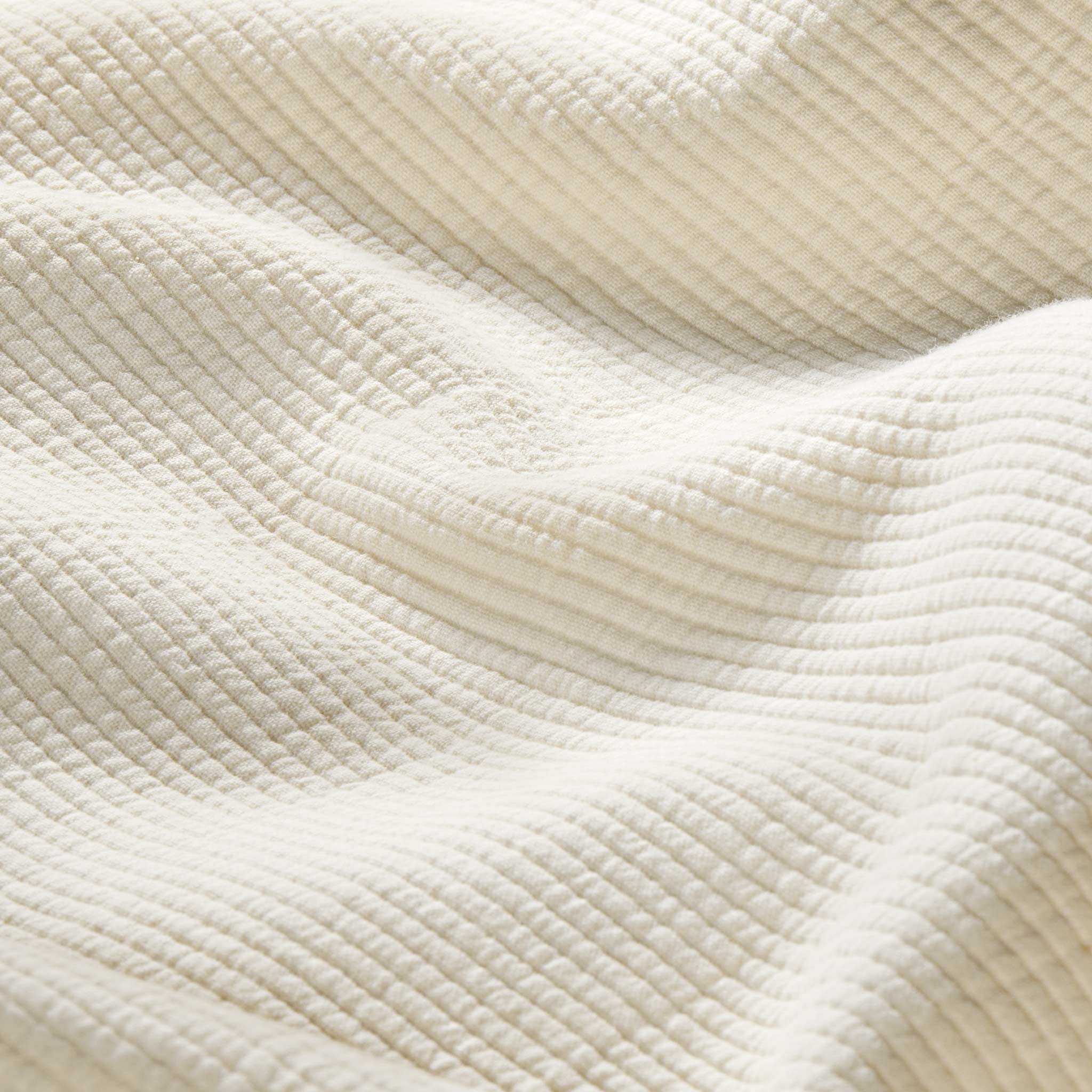 Ribbed Matelasse Quilt - Image 13