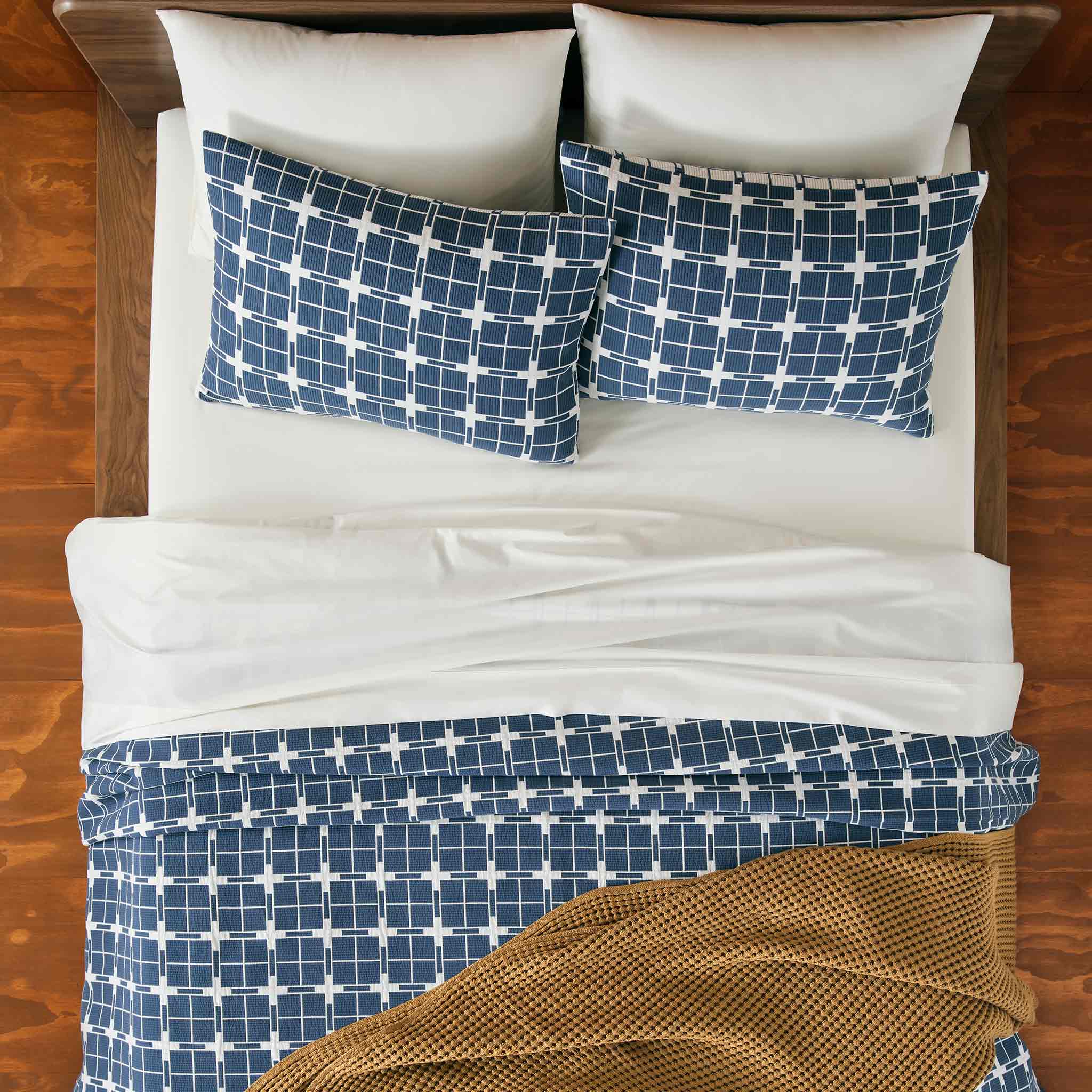 Ribbed Matelasse Quilt - Image 36