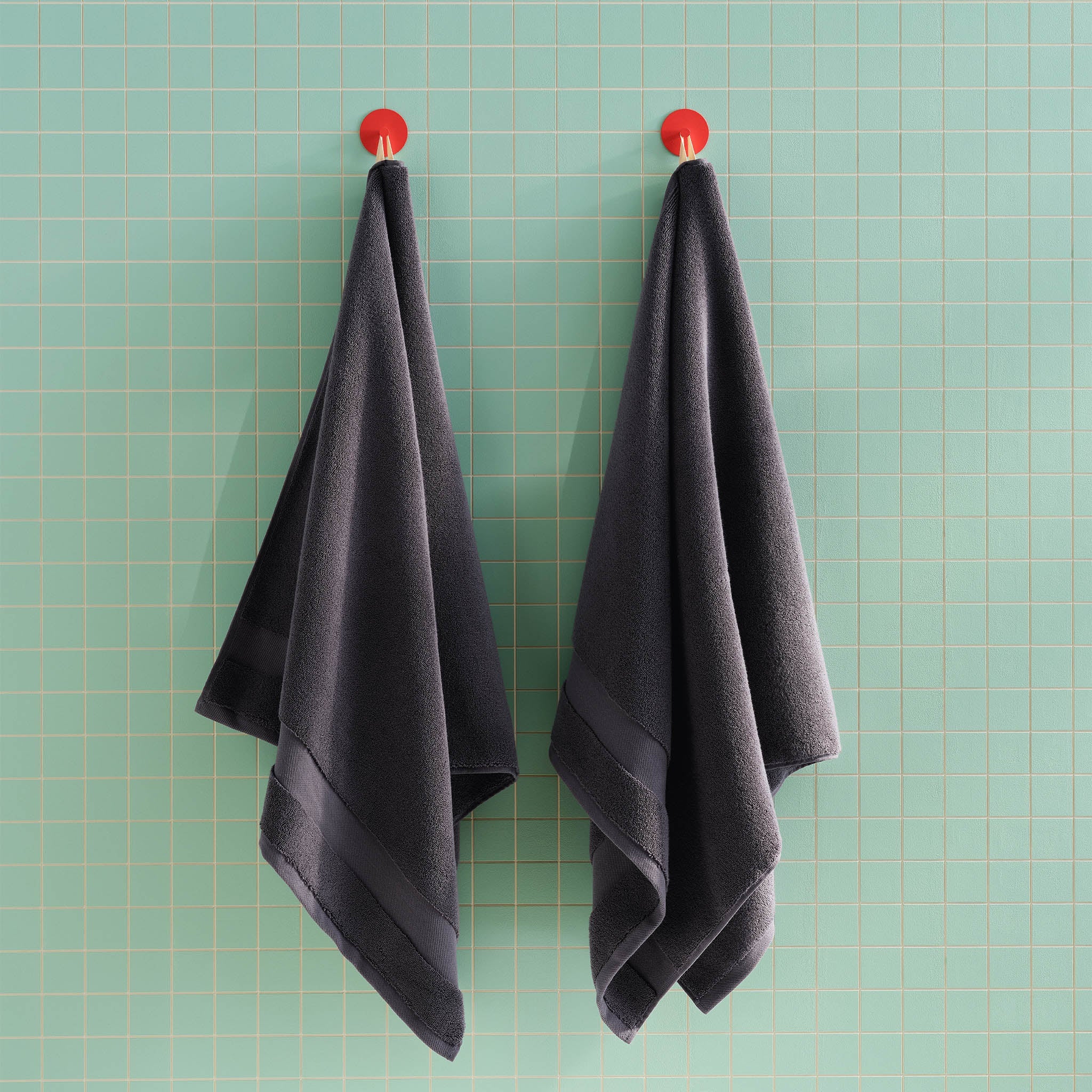 Super-Plush Set of 4 Bath Towel Bundle - Image 10