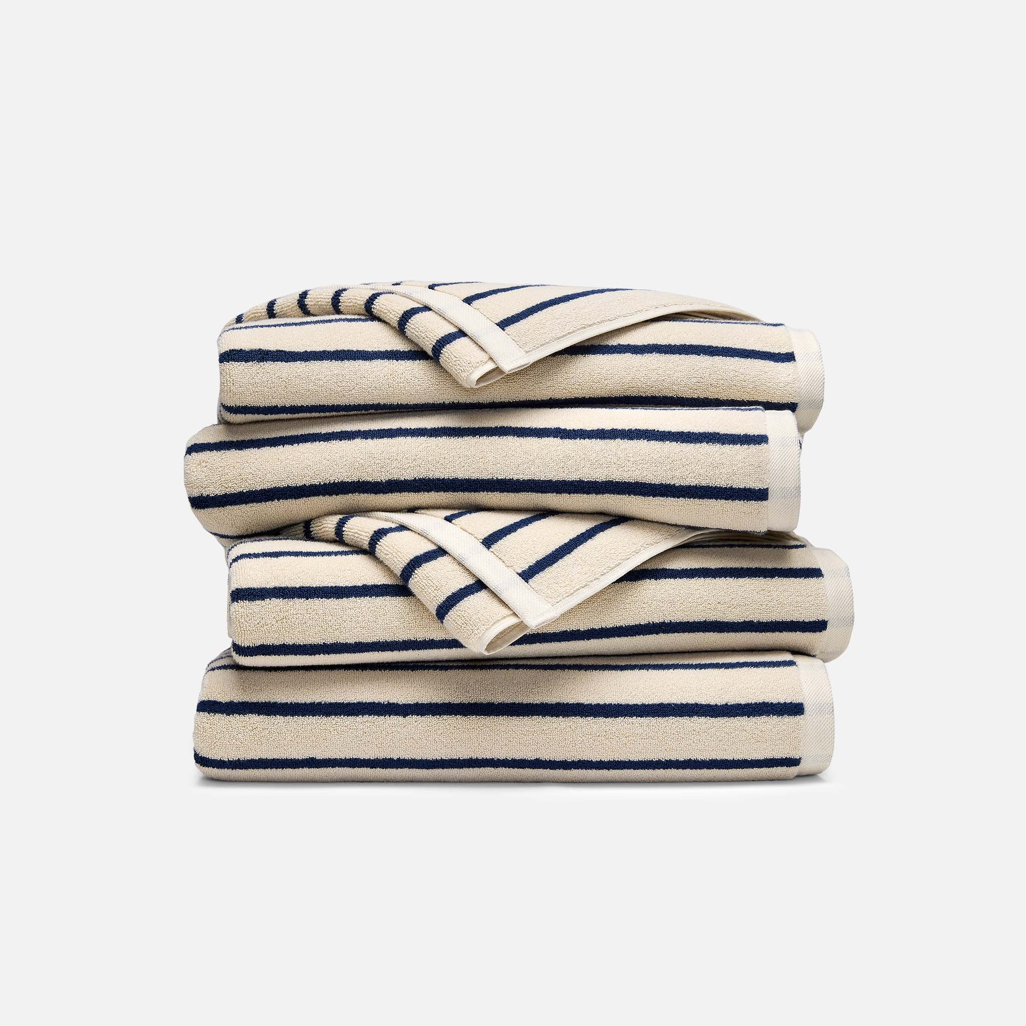Super-Plush Set of 4 Bath Towel Bundle - Image 31