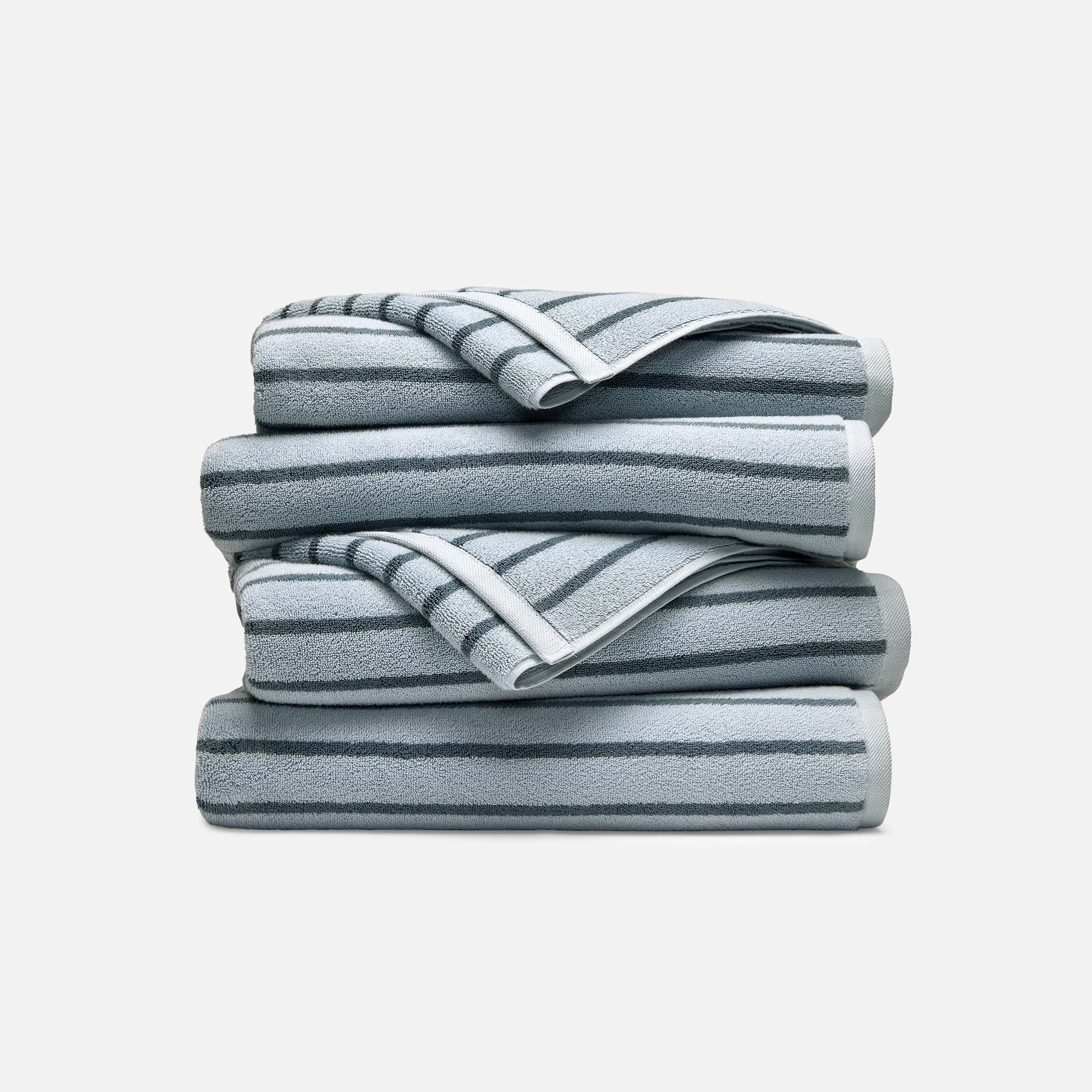 Super-Plush Set of 4 Bath Towel Bundle - Image 33