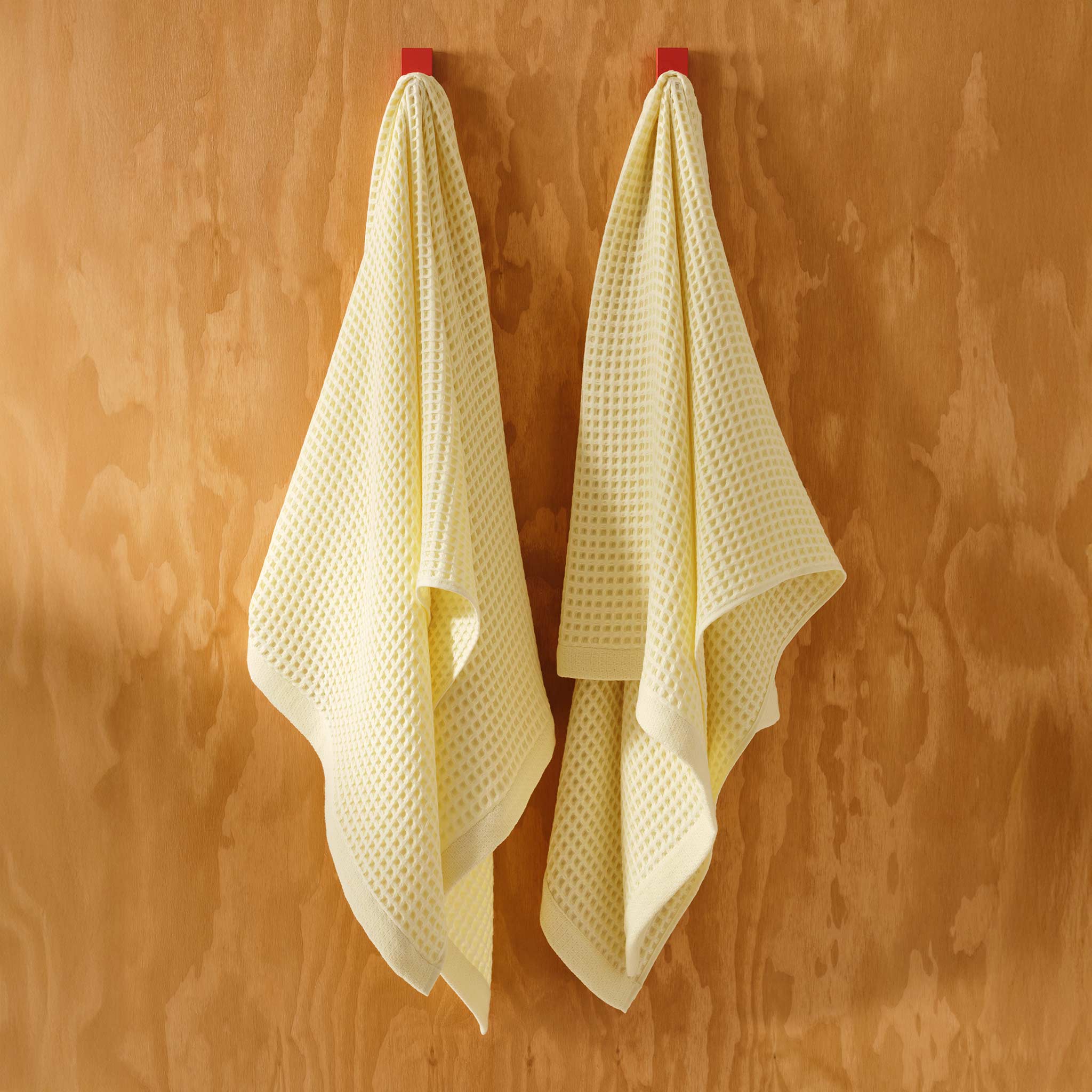 Dreamweave Waffle Bath Sheet Bundle - Image 47