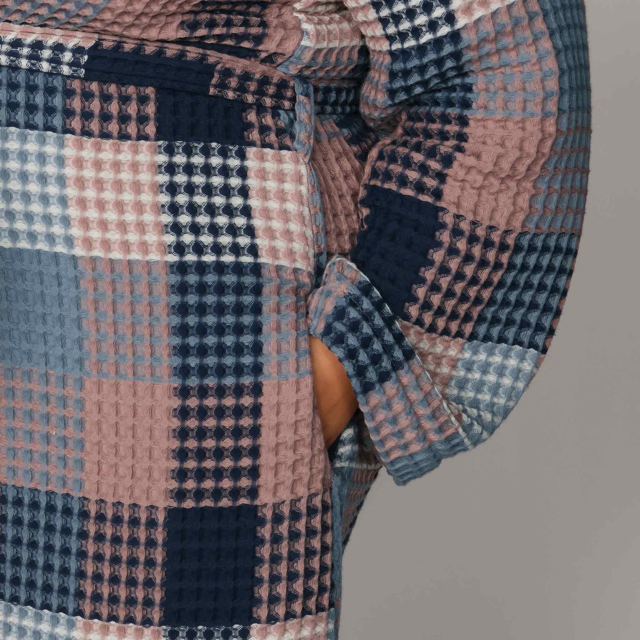 Dreamweave Waffle Robe - Image 37
