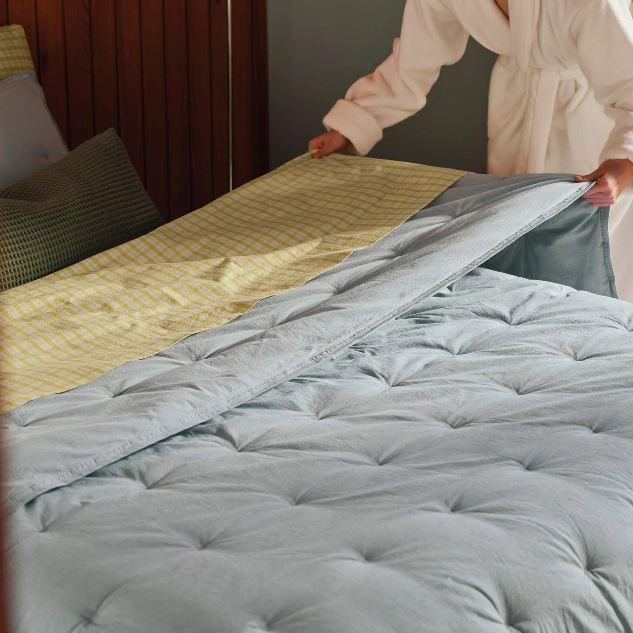 Washed Classic Percale Comforter - Image 15
