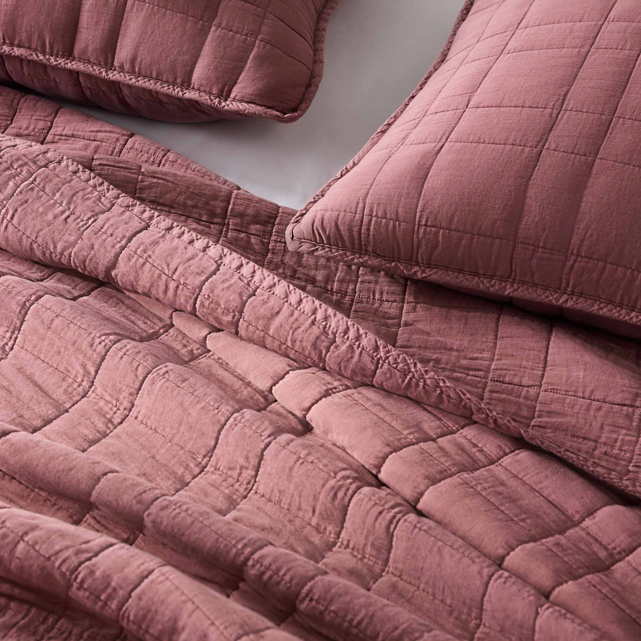 Weekend Wash Quilt Set - Image 47